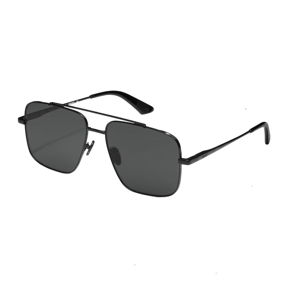 QUAY Level Out POLARIZED Large Navigator Sunglasses – Matte Black – Black Lenses